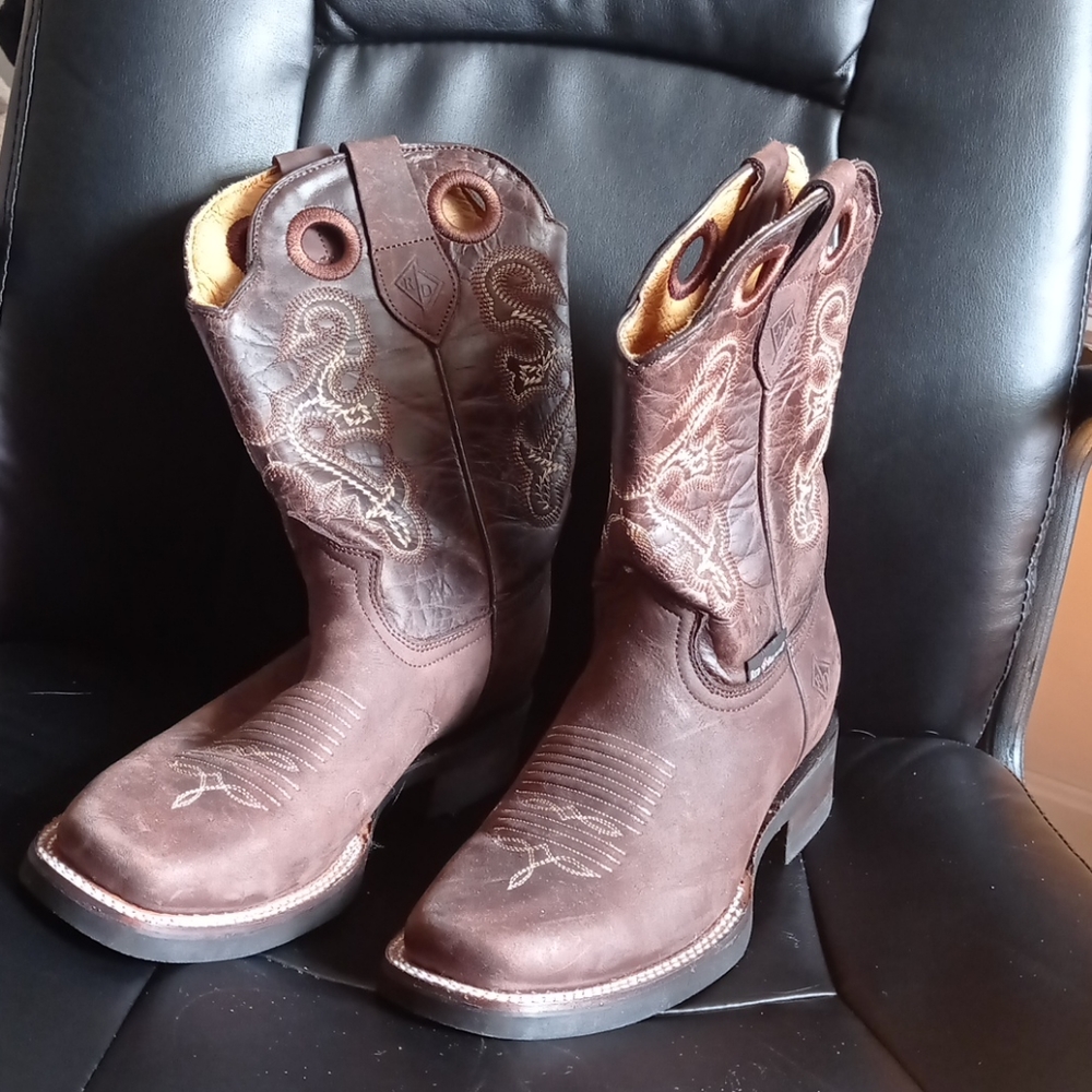 Red Diamond Rodeo Boots Square Toe